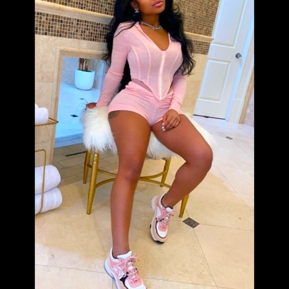 Asymmetrical Pink Hooded Long Sleeve Zip Up Jacket Style Crop Top & Short Outfit - Picture 4 of 6